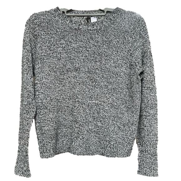 Divided Sweaters - 🔥TEMP PRICE DROP🔥 H&M Divided gray sweater